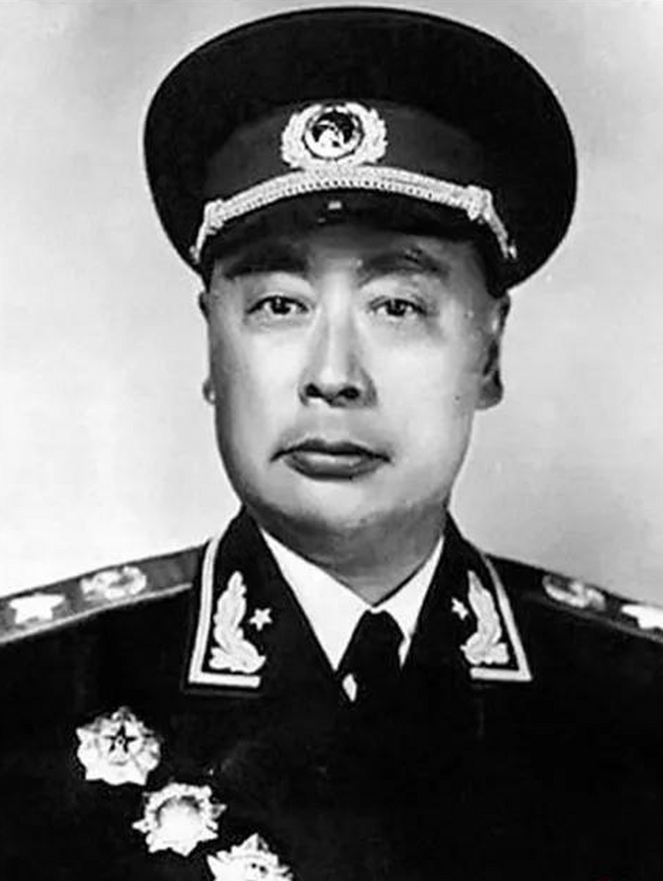 而且直到熊伯涛将军去世之前,医