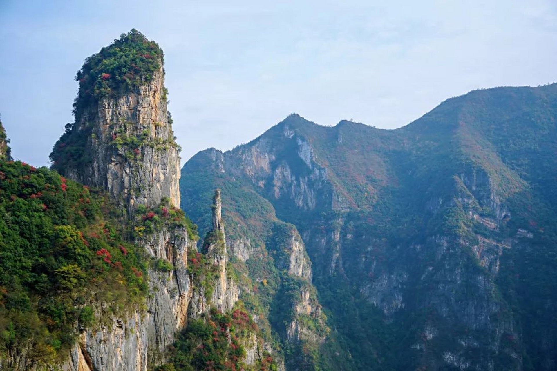 十二峰旅游风景区介绍图片