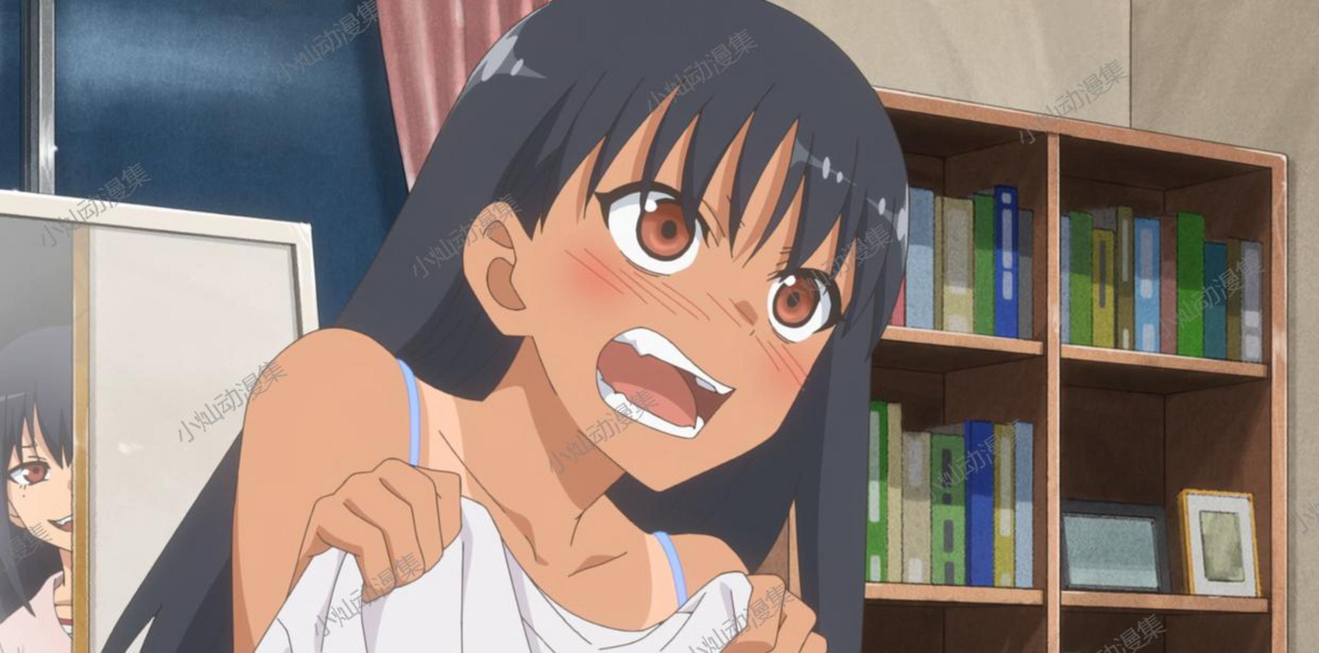 嘿,你是不是有点妹控啊?连妹妹换衣服都要偷看!