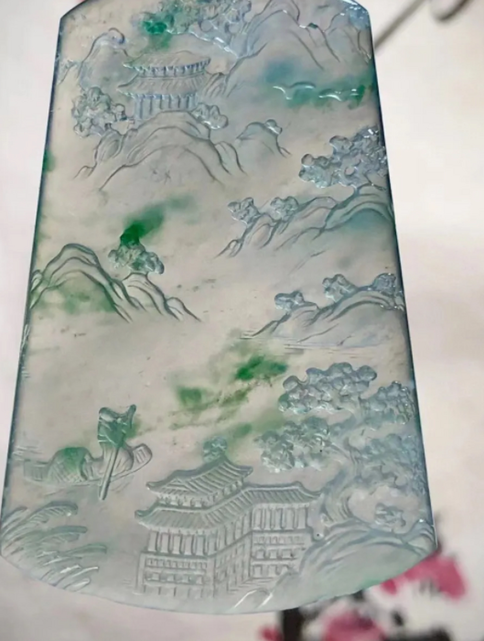 点击头像看直播##翡翠# 老坑冰种翡翠山水吊坠牌, 山水遇贵人吊 ..