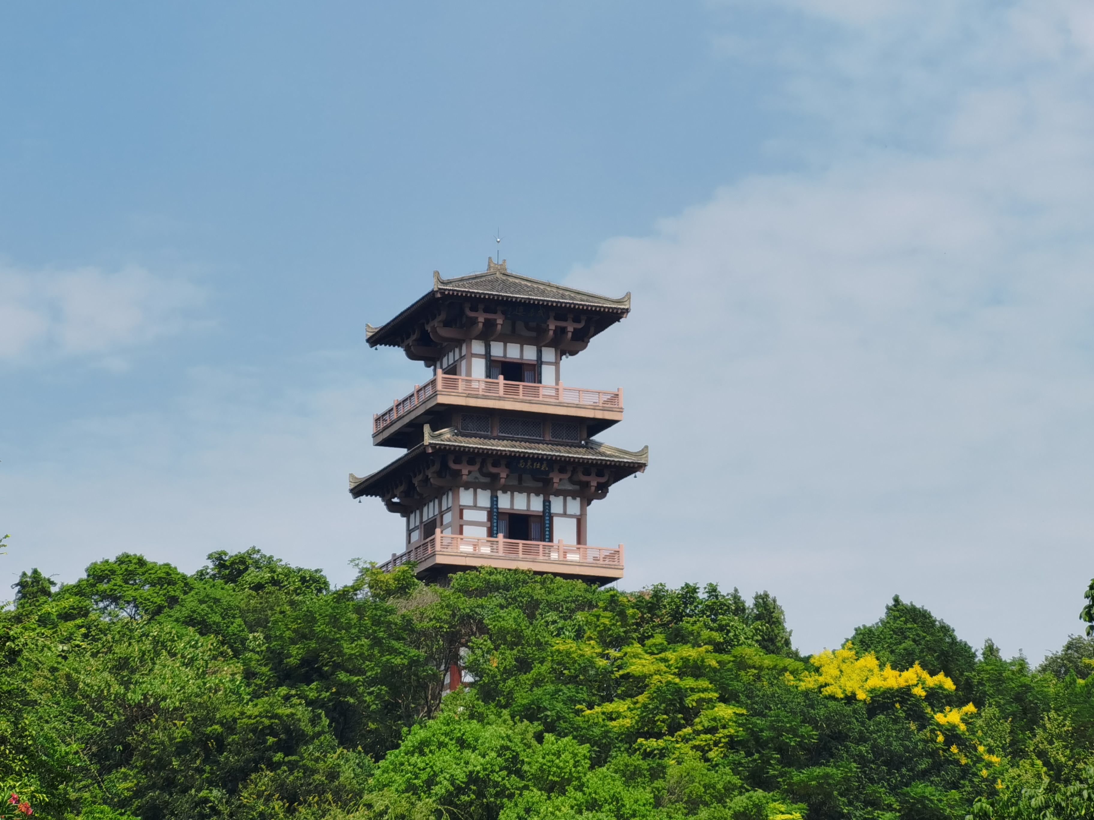 鄂州西山:一座文武双全的历史名山