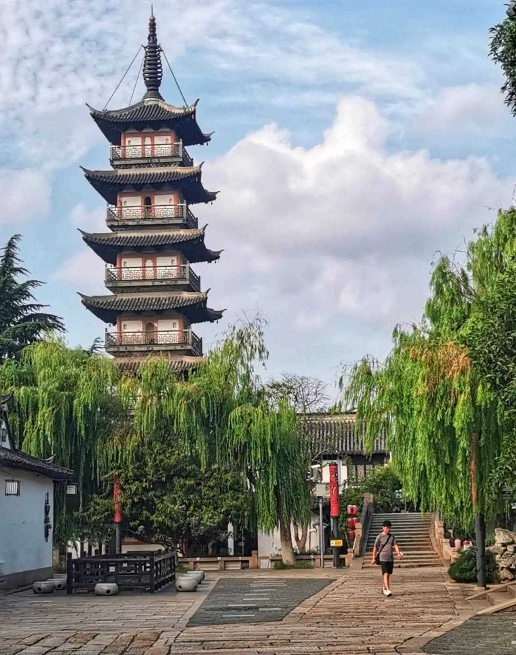 上海嘉定古镇7—州桥老街标志性建筑"法华塔"八百多年了.法华塔为正四