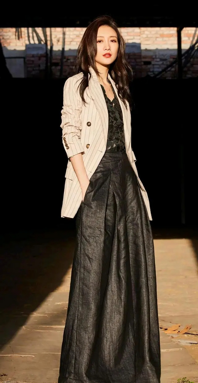 美女王鸥高清写真,肤白貌美性感妩媚