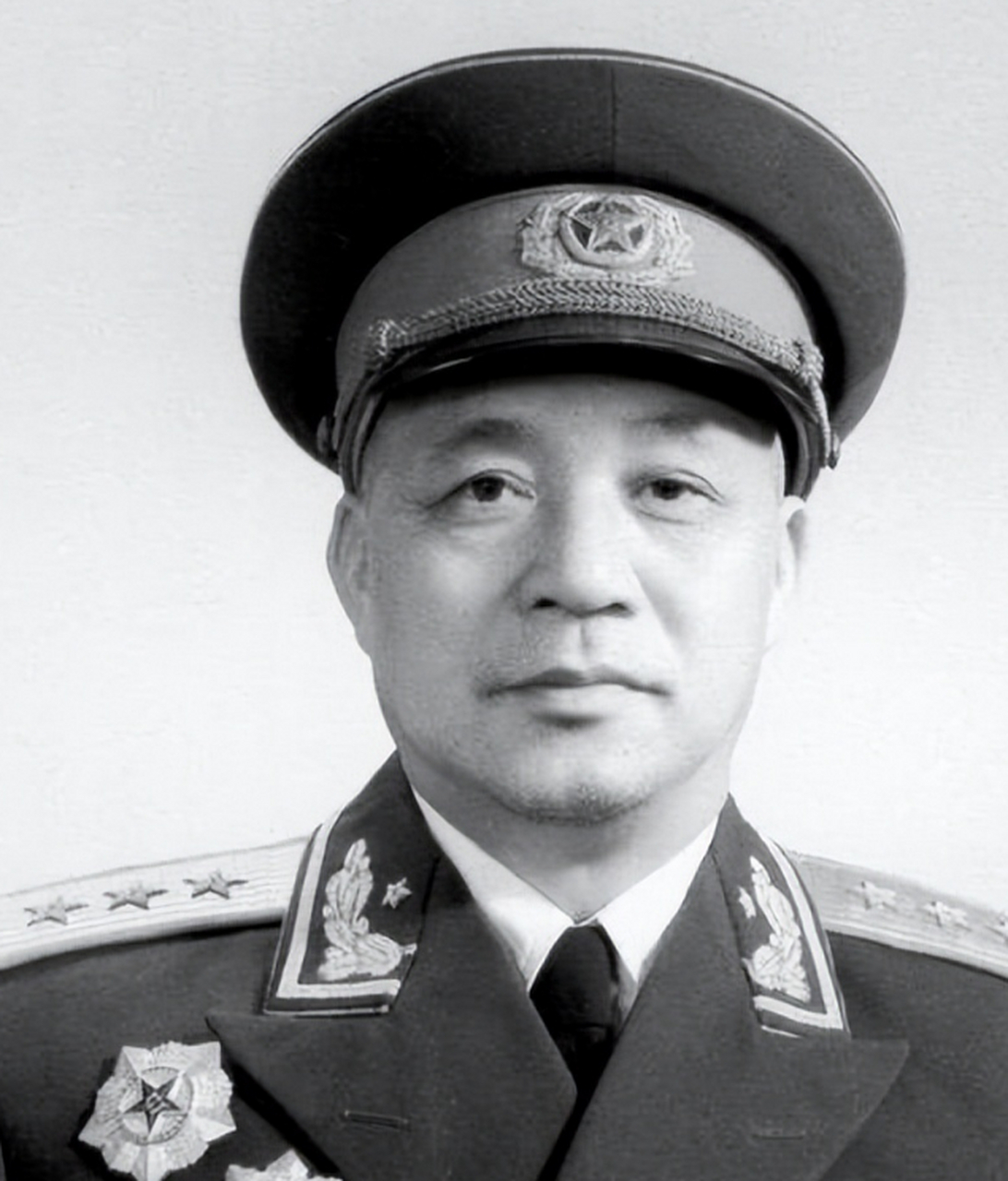 八路军指导员投靠日军,罗舜初:若除掉此人,等于消灭一个大队.