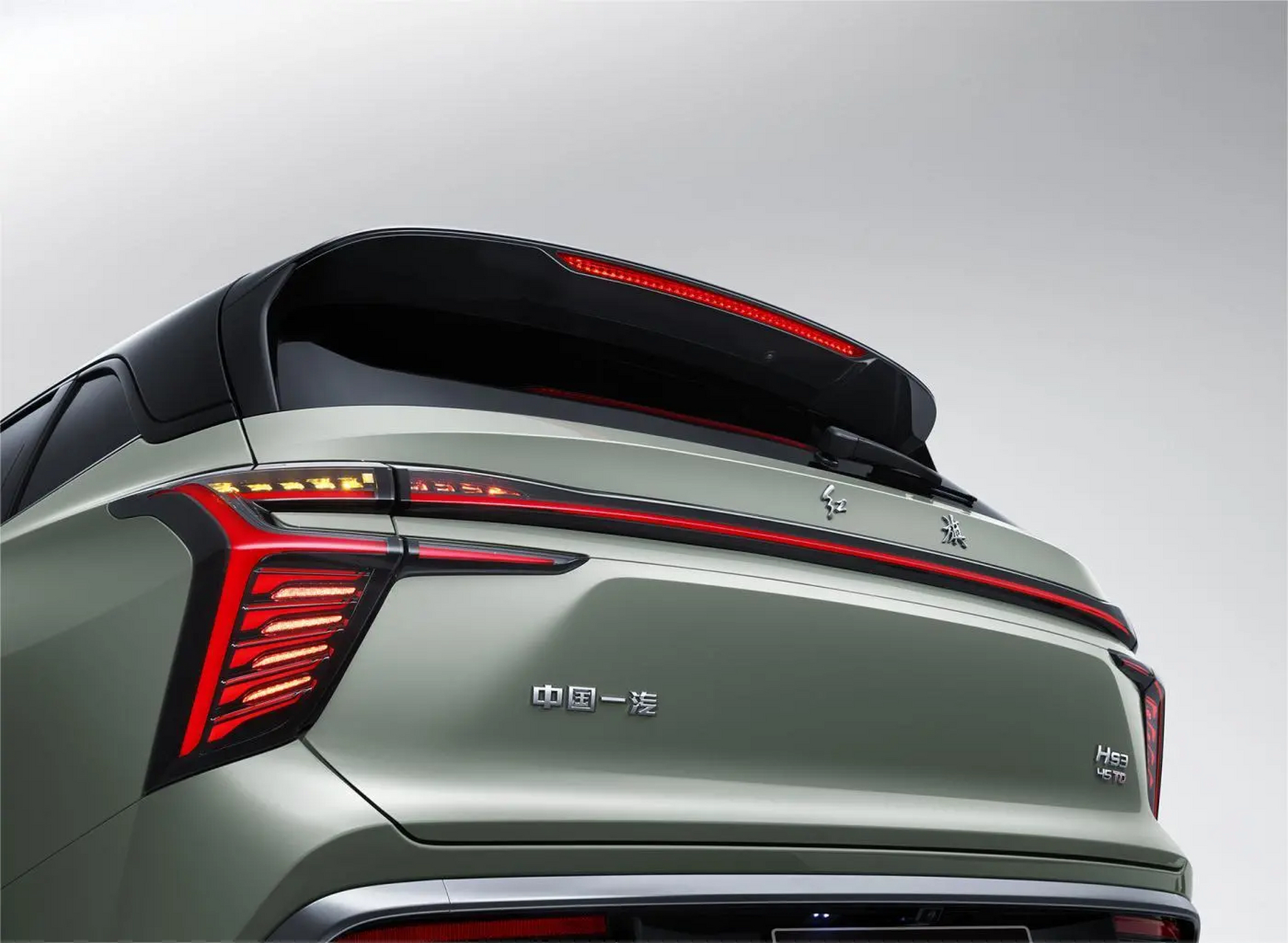 车盟快讯:今晚,红旗全新suv——hs3正式上市,新车定位a 级suv,指导价