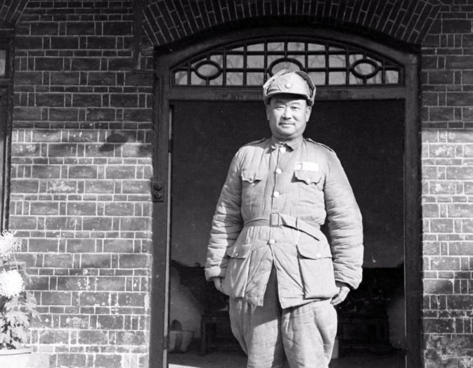 刘峙,淮海战役国民党军司令官,邱清泉评价他是:"徐州是南京的大门,应