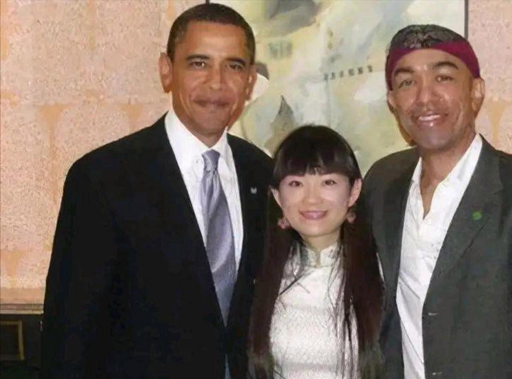 刘雪华嫁黑人马可   展现跨国婚姻的缘分奇妙  2008年,河南女孩刘雪华