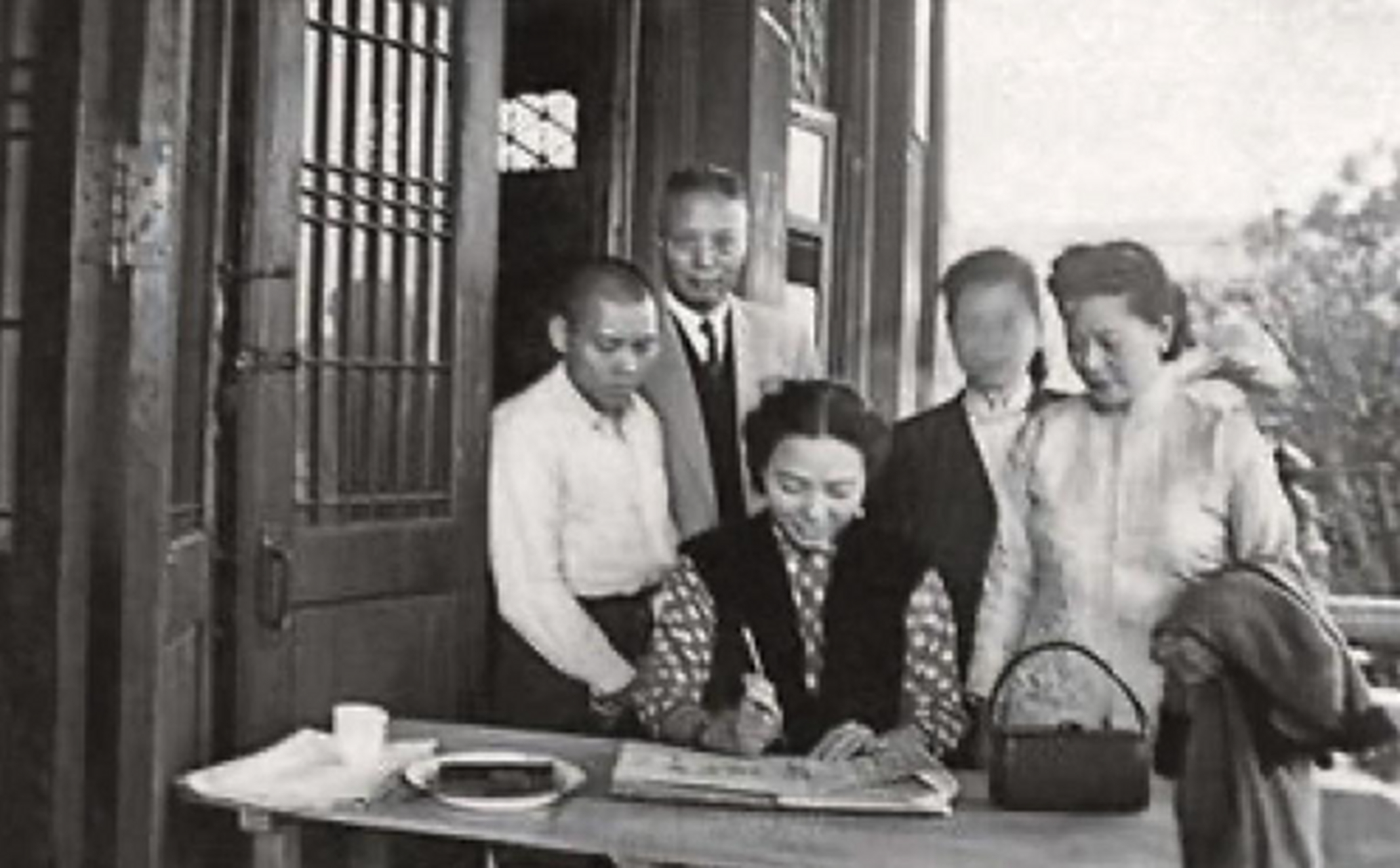 张晶英是抗日名将孙立人的妻子,张晶英在南京读书的时候,就是学校的
