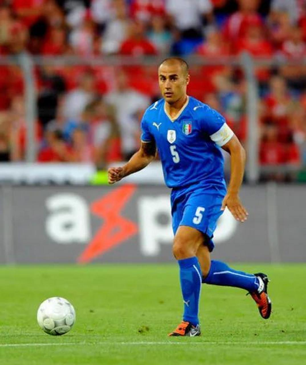 卡纳瓦罗——历届世界足球先生里唯一的后卫!