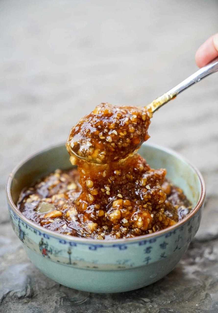 好久没吃青岩的糕粑稀饭,又开始想念了.