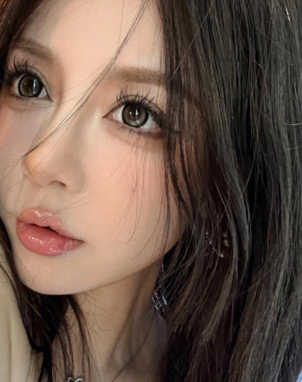 最近把卧蚕化的比眼睛还大