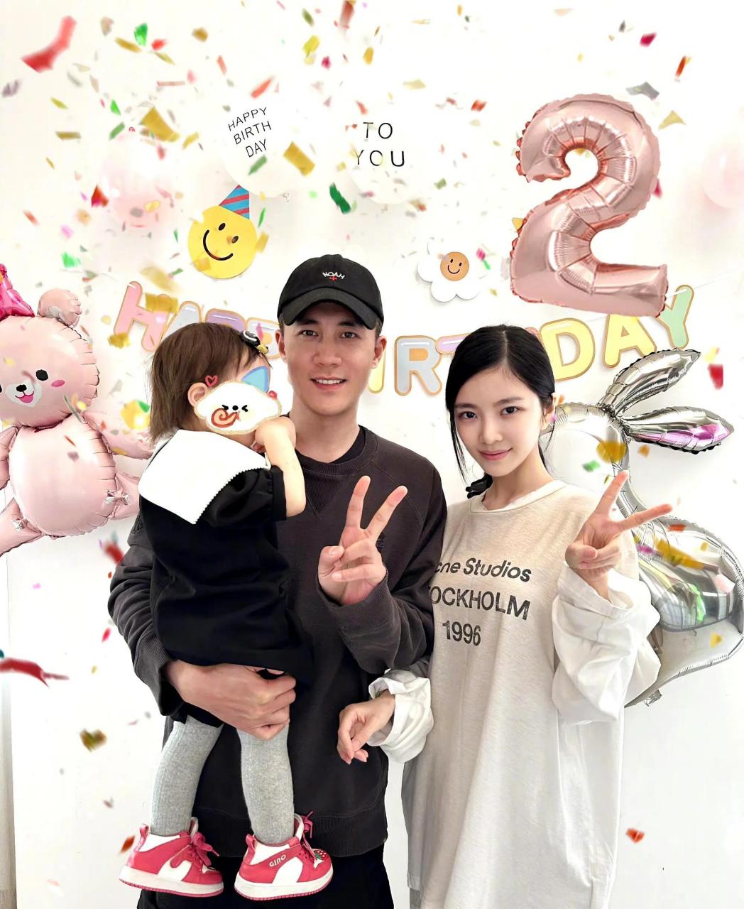 杜淳王灿为女儿杜冉儿庆生!