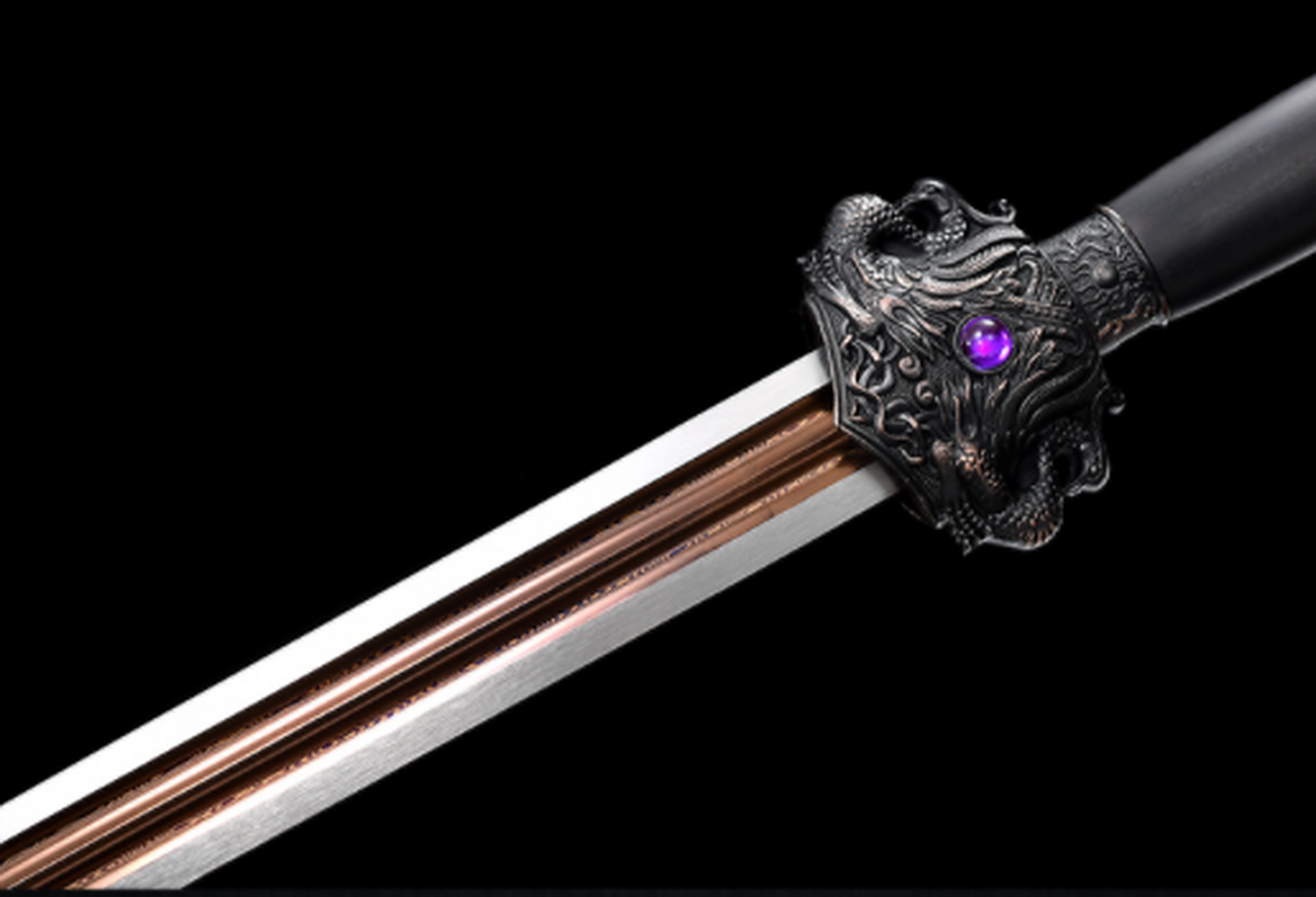 收藏# 朱雀剑 全长80cm,刃长48cm,重约1.33kg,使用高性能不锈钢制作.