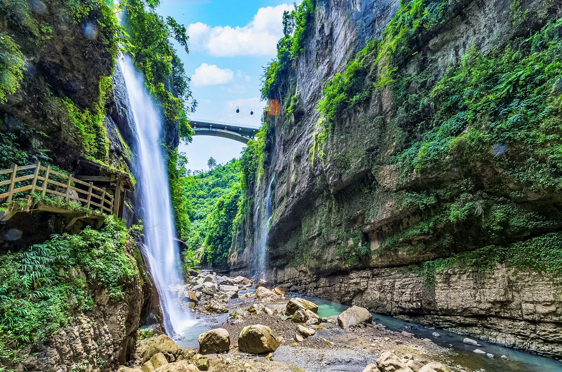 雨天游玩恩施七星寨&云龙地缝,云雾缭绕,宛如步入了人间仙境78