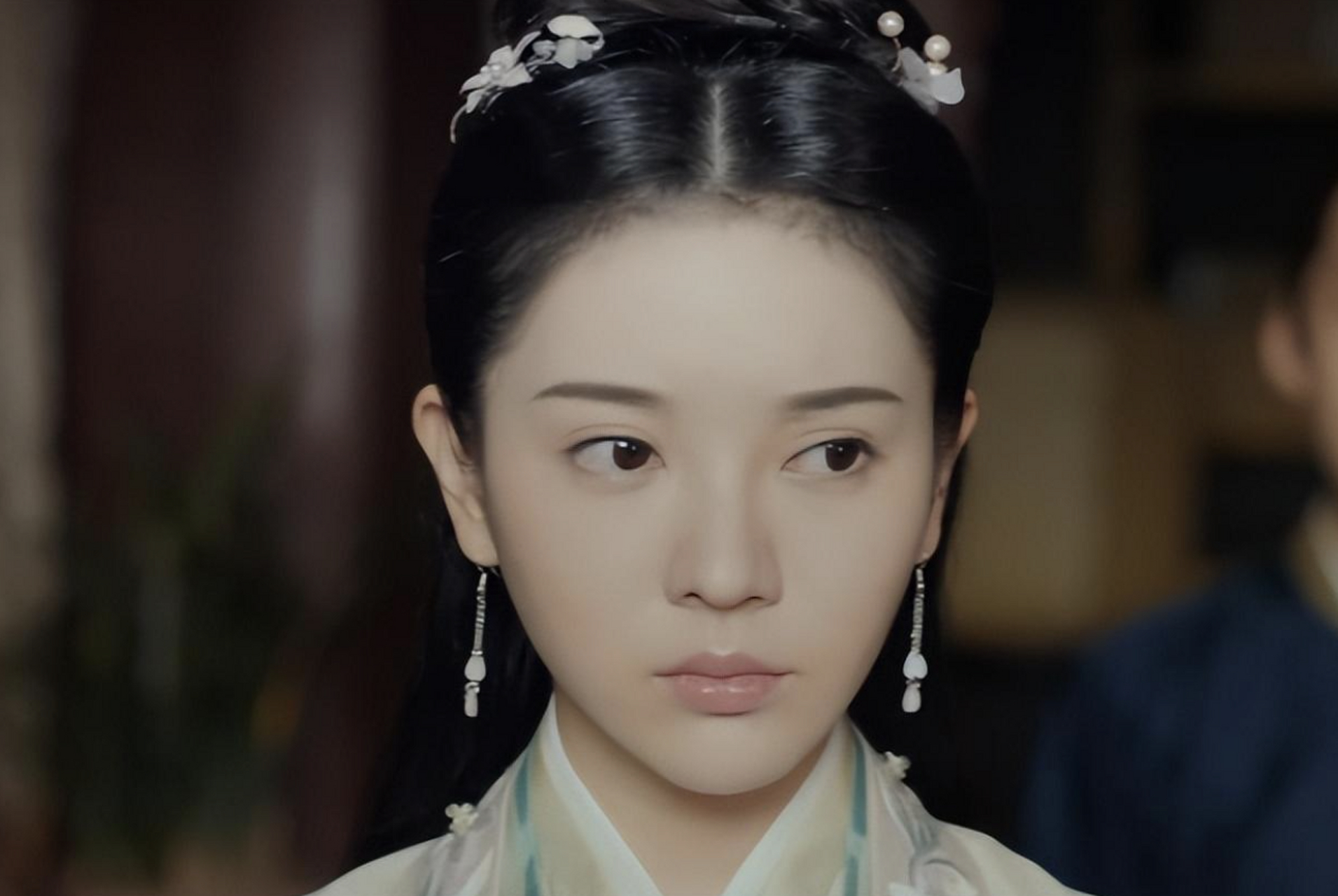 1407年,徐皇后去世后,朱棣深夜召她的妹妹徐妙锦入宫,徐妙锦一番话后