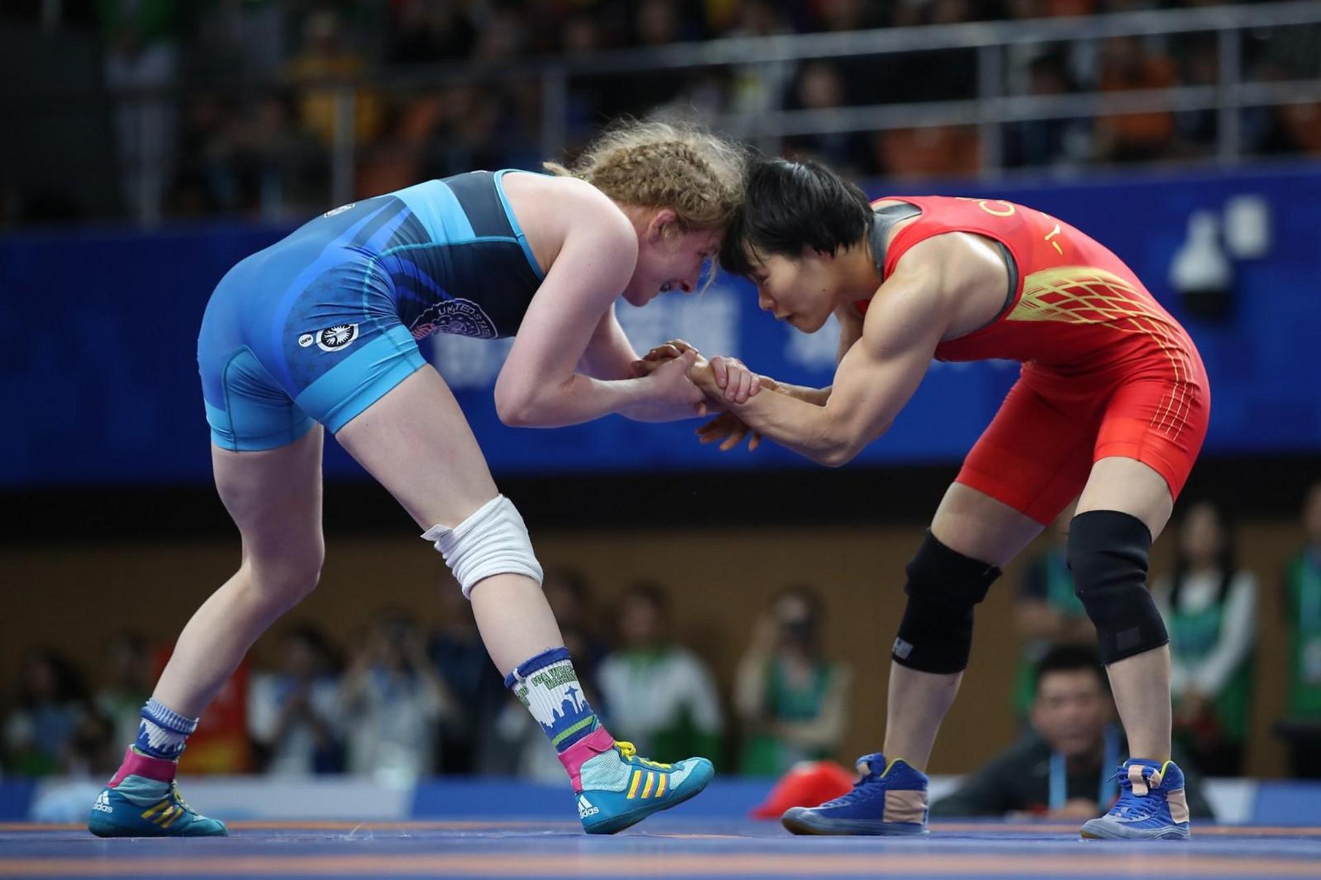 全运会自由式摔跤黑哨引发运动员和教练不满,你们怎么看?