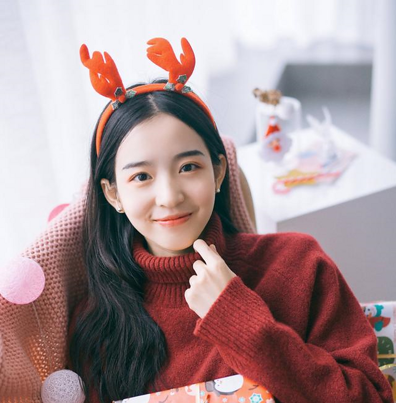 清纯虎牙妹妹——卢婧媛