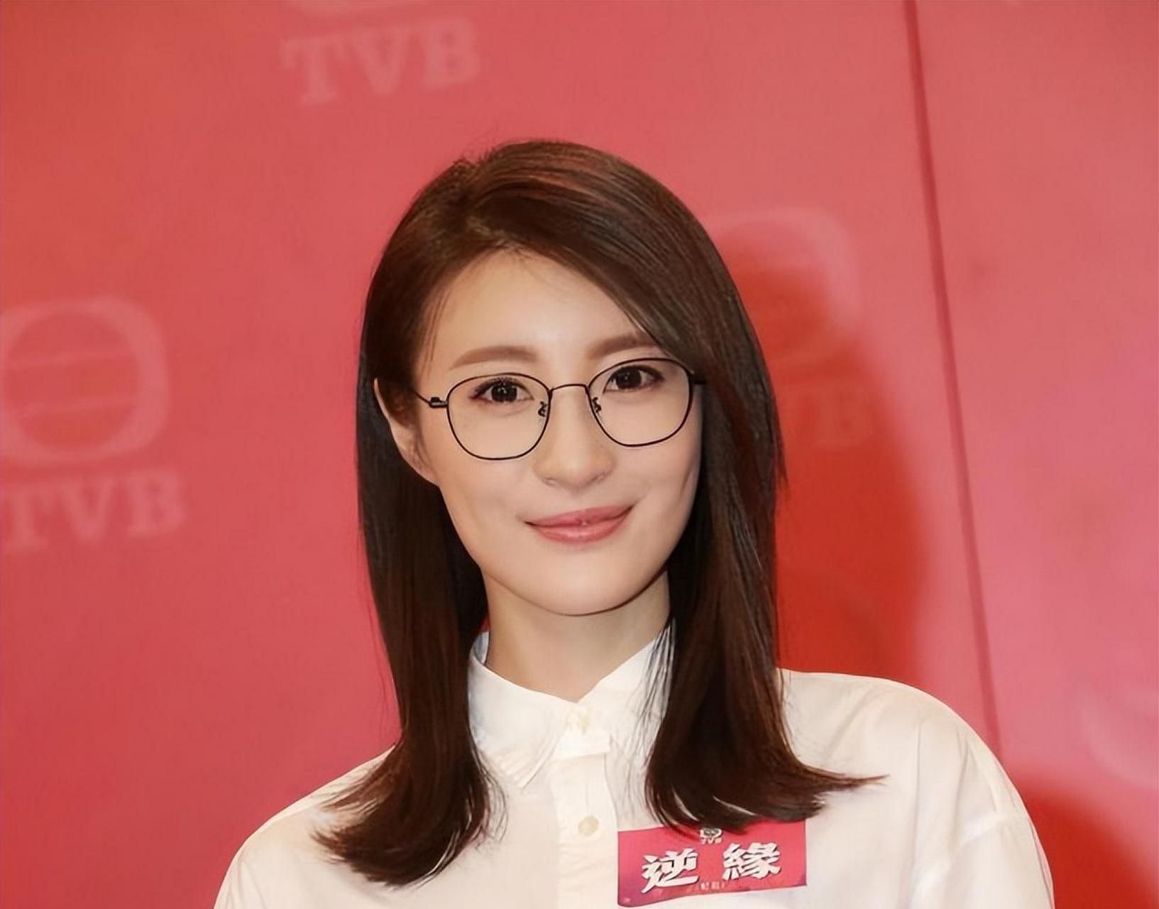 茗洋娱乐—美女明星-林夏薇