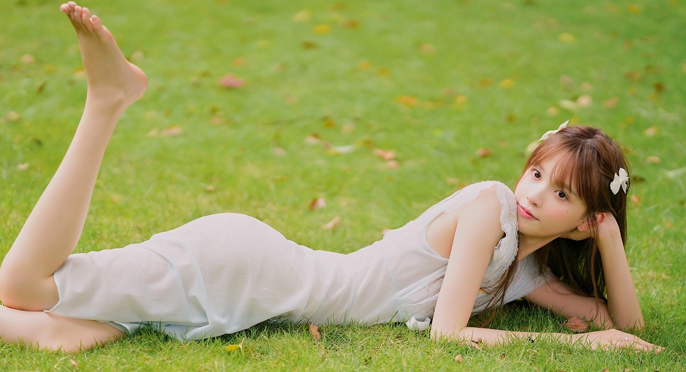 清新淡雅气质美女