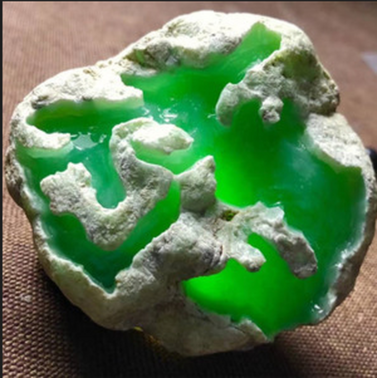 翡翠原石##点击头像看直播# 细说翡翠脱沙与掉沙,初学翡翠原石的玉友