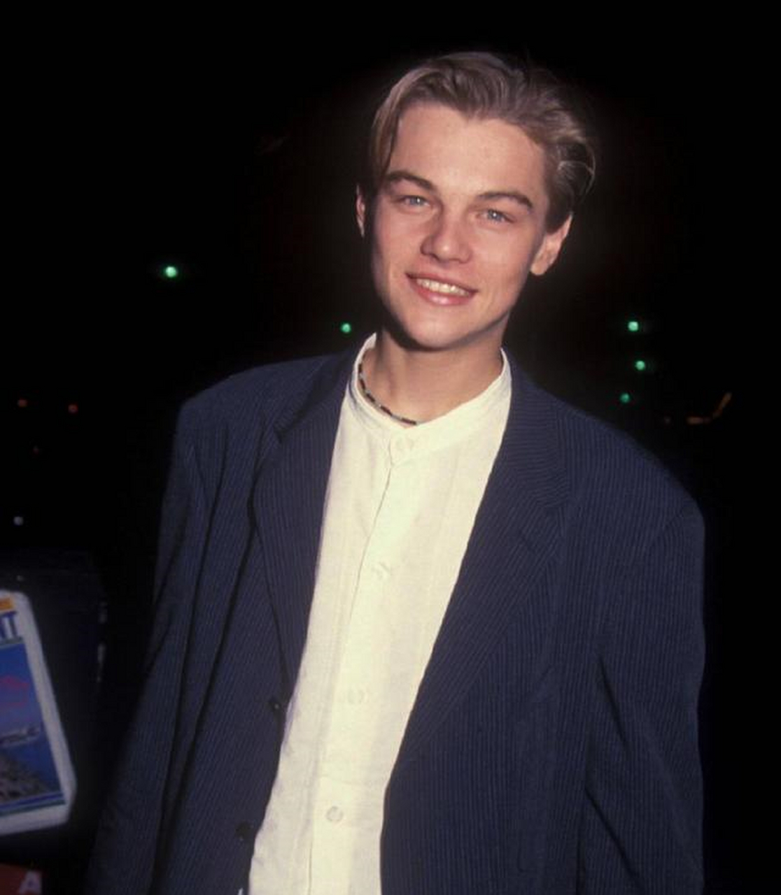 1994年,20岁的小李子,帅气写真照,英气逼人,颜值逆天