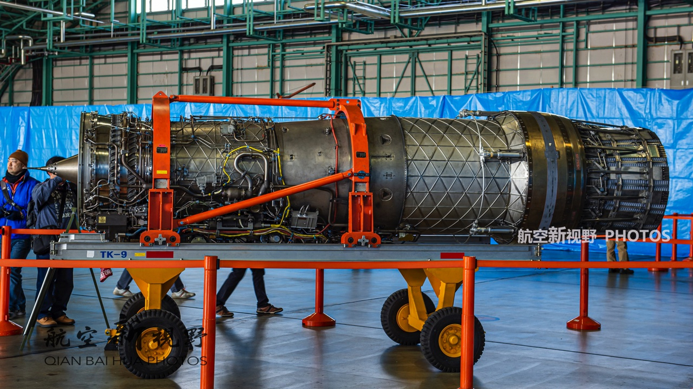 15c战斗机和f-15e战斗机配装普惠公司的f100-pw-220e涡扇发动机(图1)