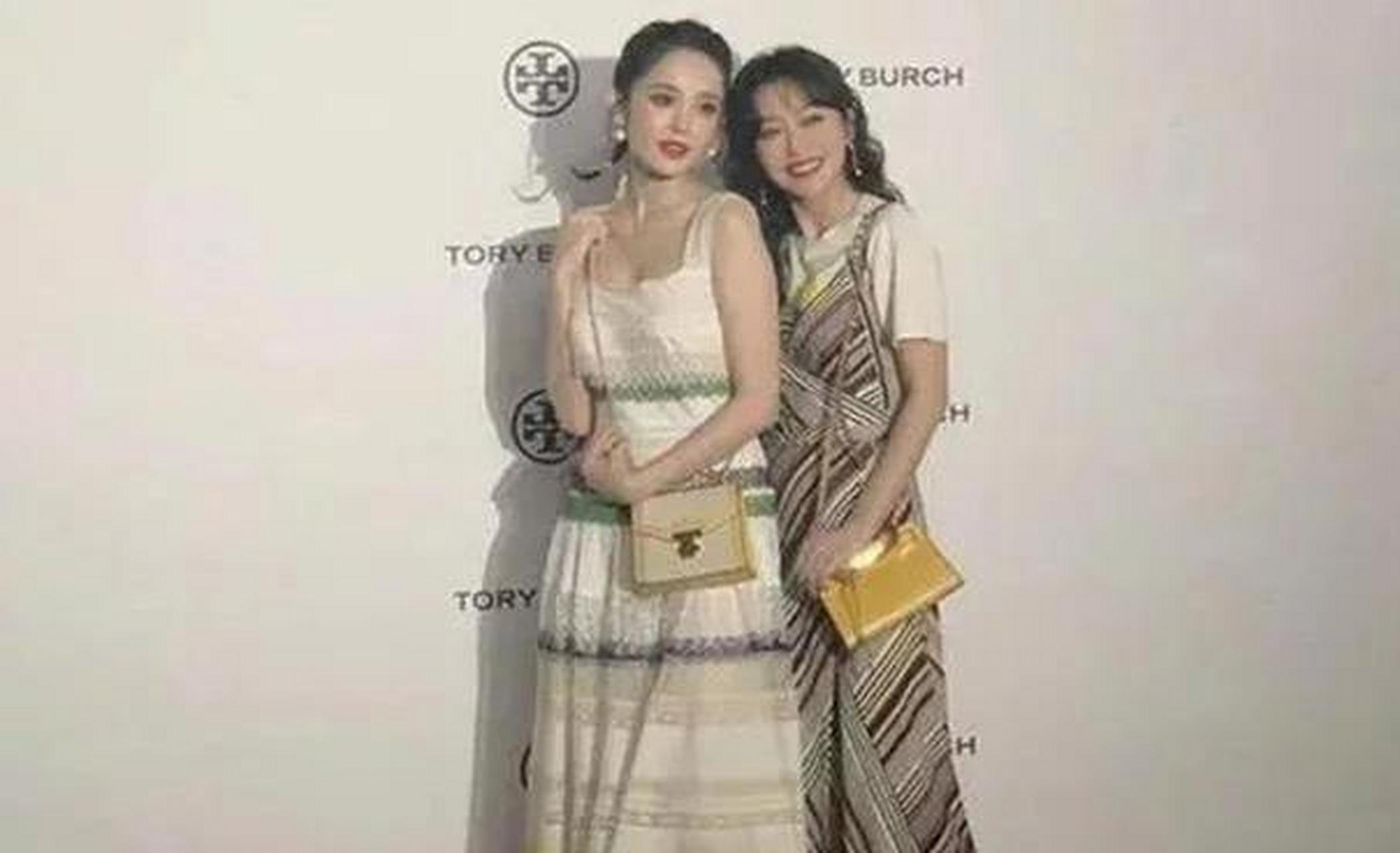 领动计划 古力娜扎和秦岚合影火了,被指"气质完全被秒杀,引发争议