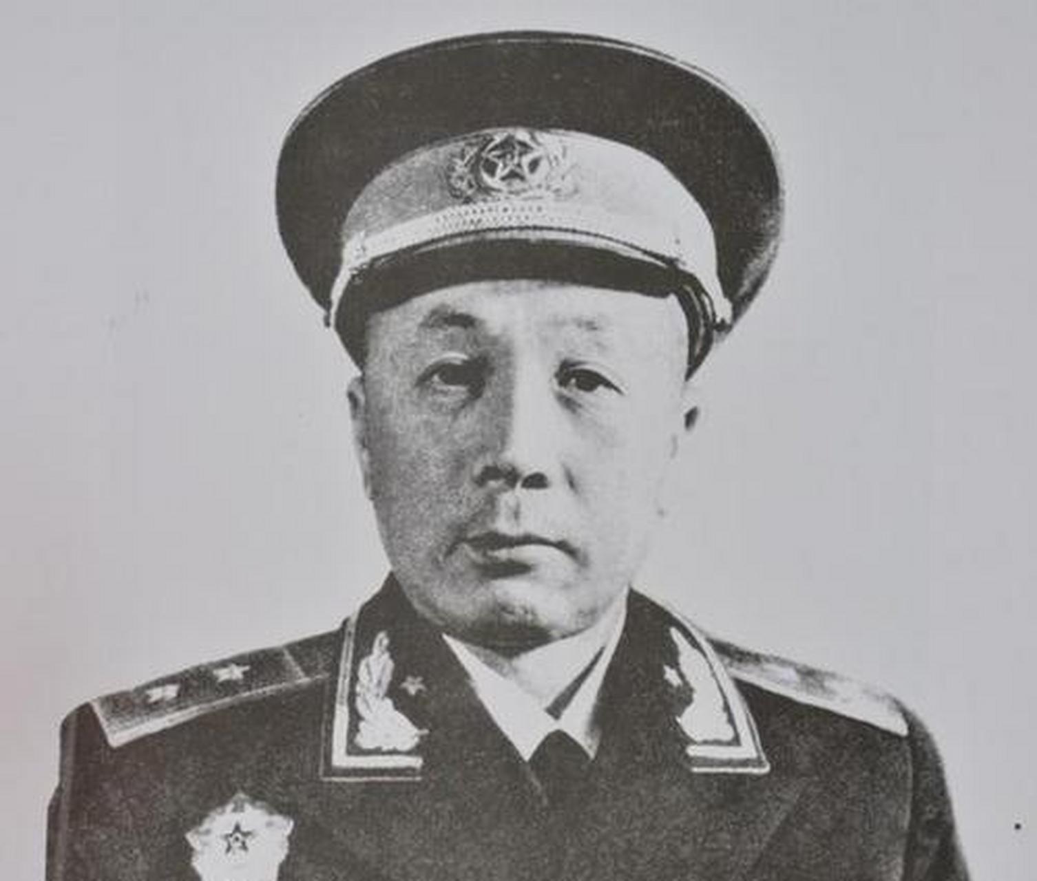 袁升平,原名袁兴旺,他出生于1912年.