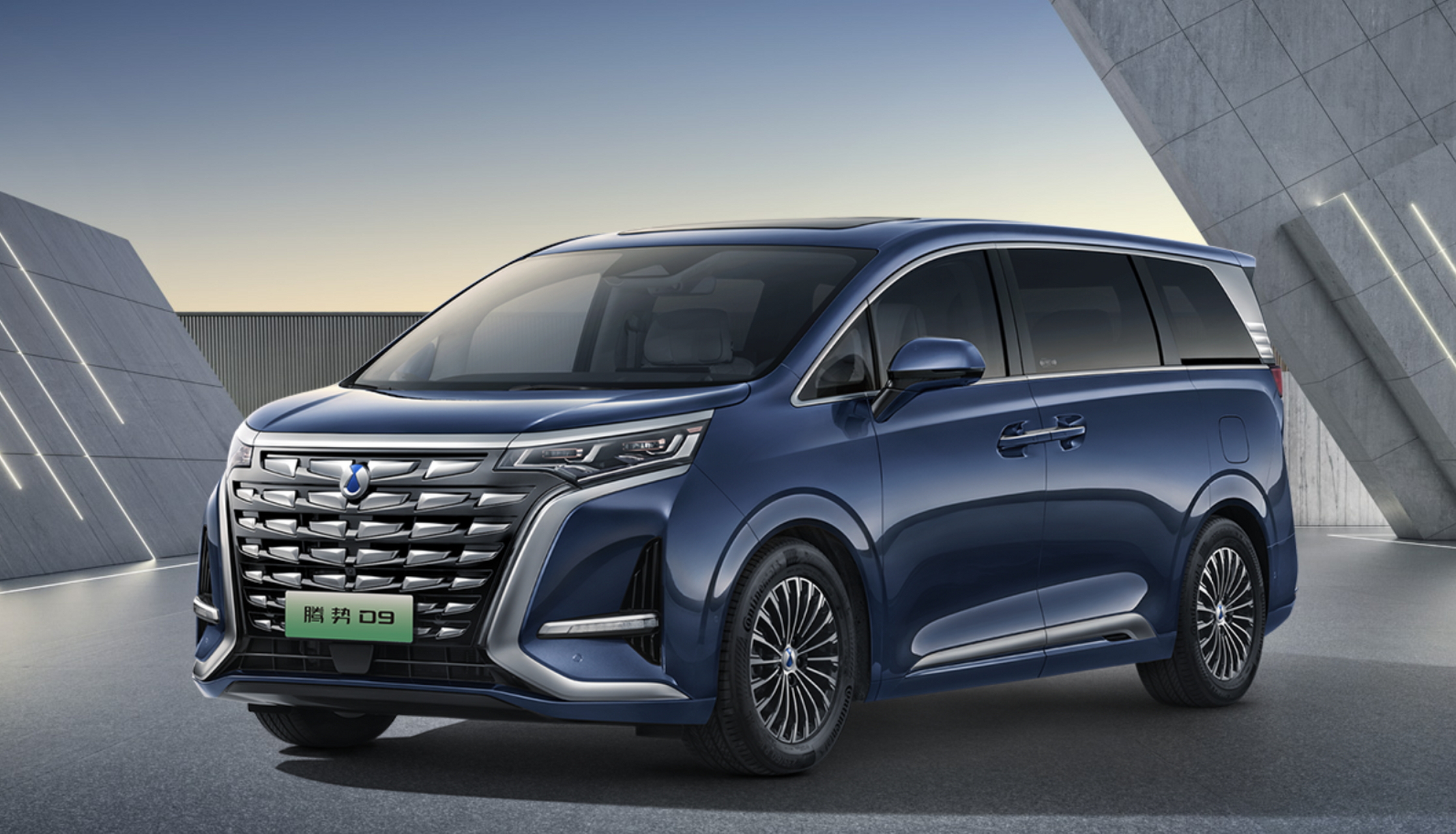 据悉,腾势将于8月推出d9 dm-i尊享型.