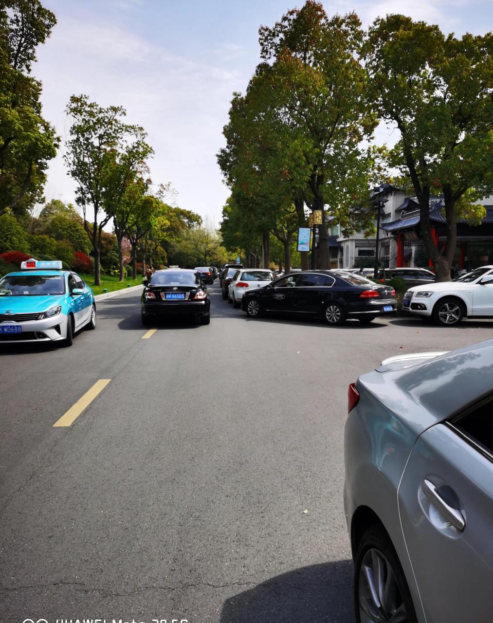 3月19日,从兴化向扬州,导航设定为瘦西湖地下停车场.