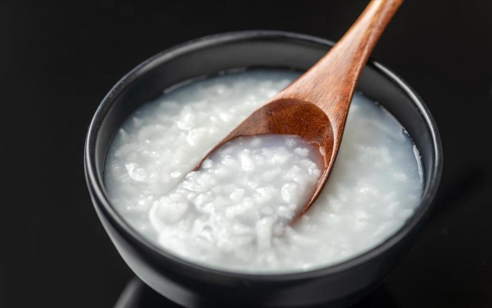 粥是最差的主食吗?哈佛研究:长期喝粥的人或更长寿,怎么喝好?