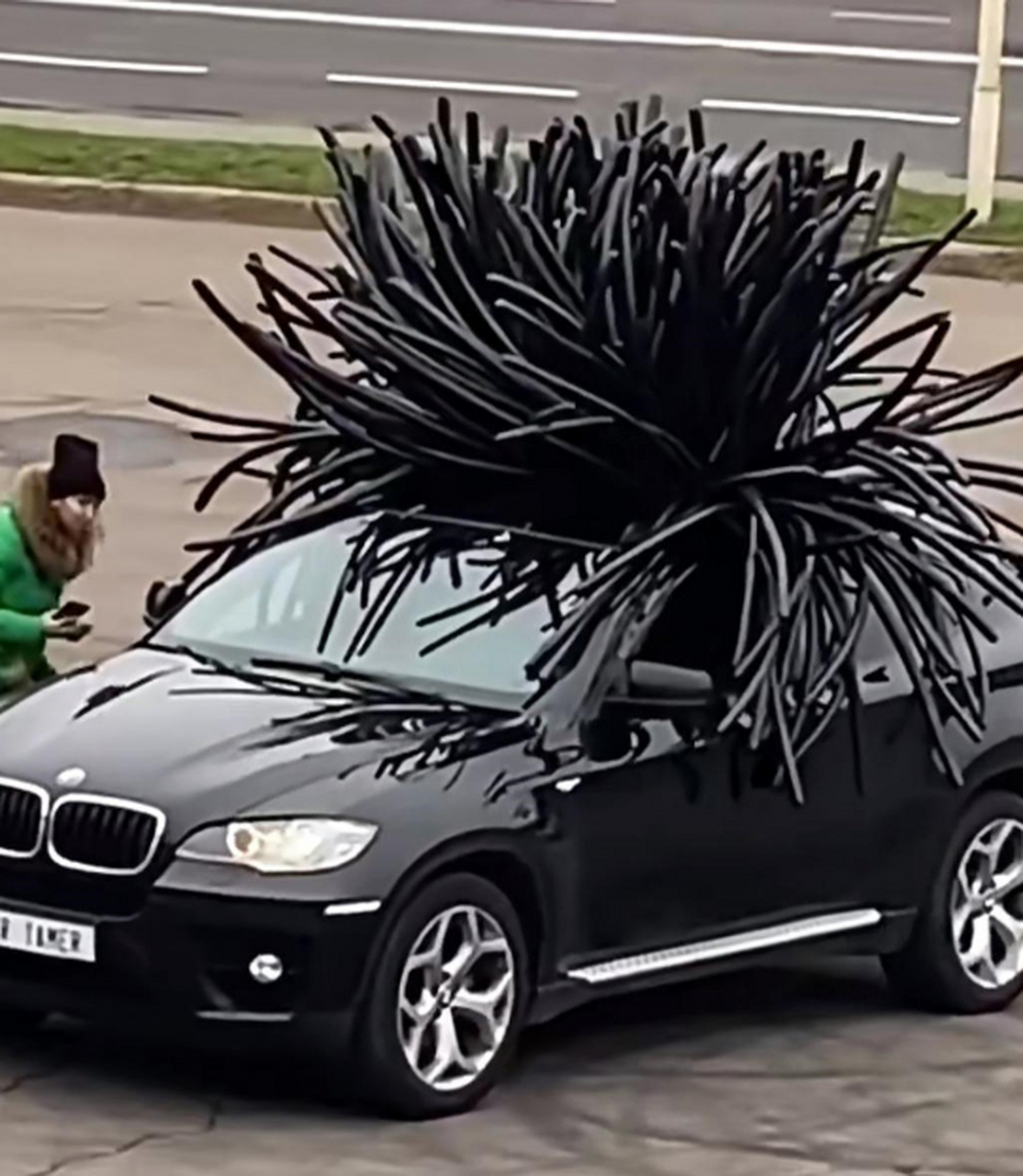 网友:原来汽车也爱杀马特