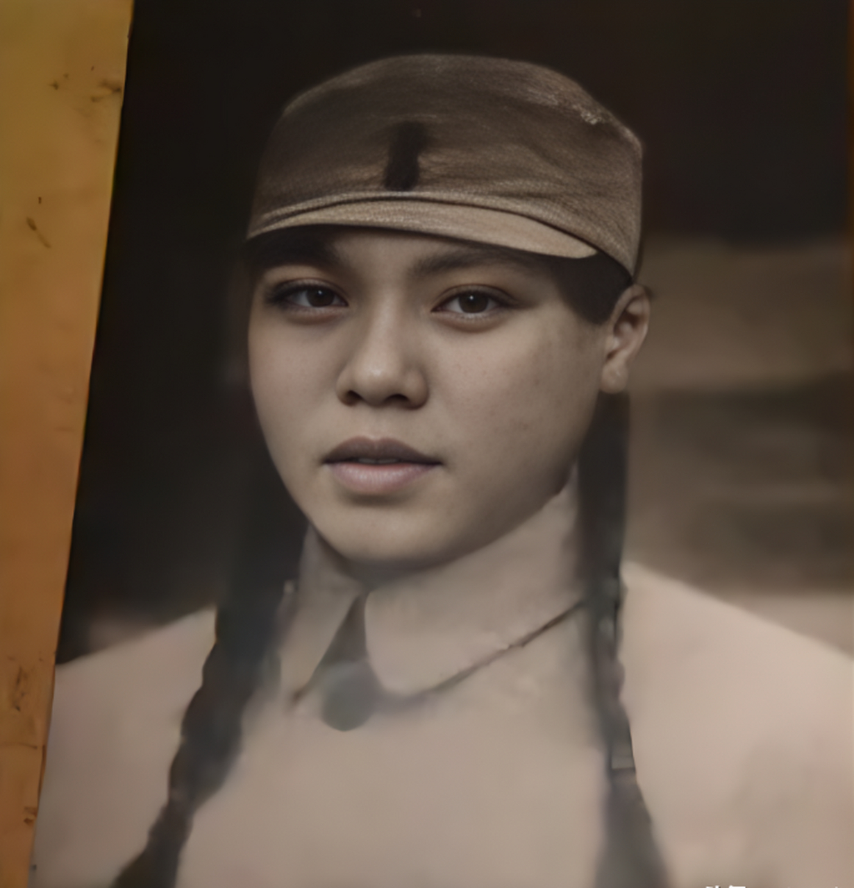 1941年,东北野战军炮兵司令员朱瑞将军的妻子陈若克不幸被捕,当时她