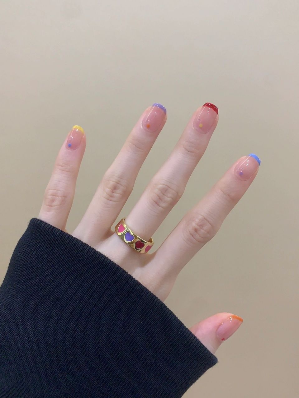 炎炎夏日里的元气彩虹法式美甲 多巴胺彩虹跳色搭配简约法式 #春夏