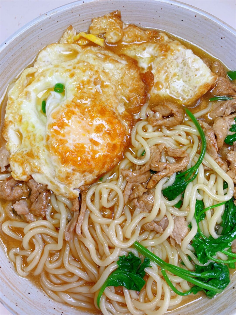 煎两个鸡蛋