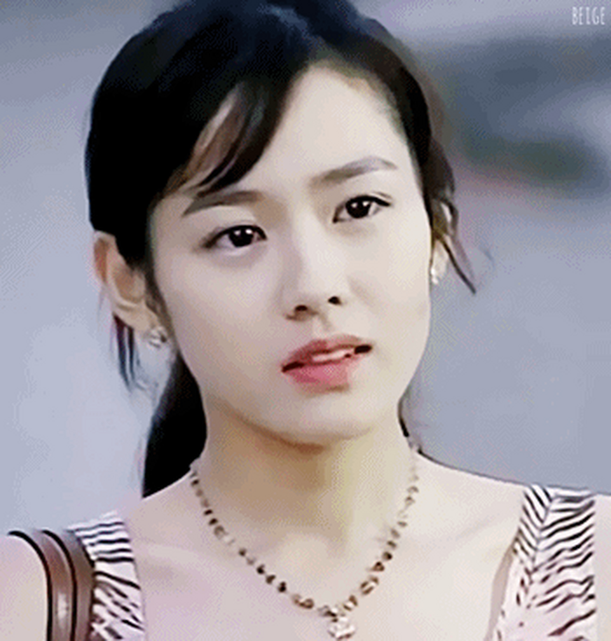 都市情感剧《鲨鱼》,孙艺珍出演充满强烈自尊心的首尔地检检察官"赵海