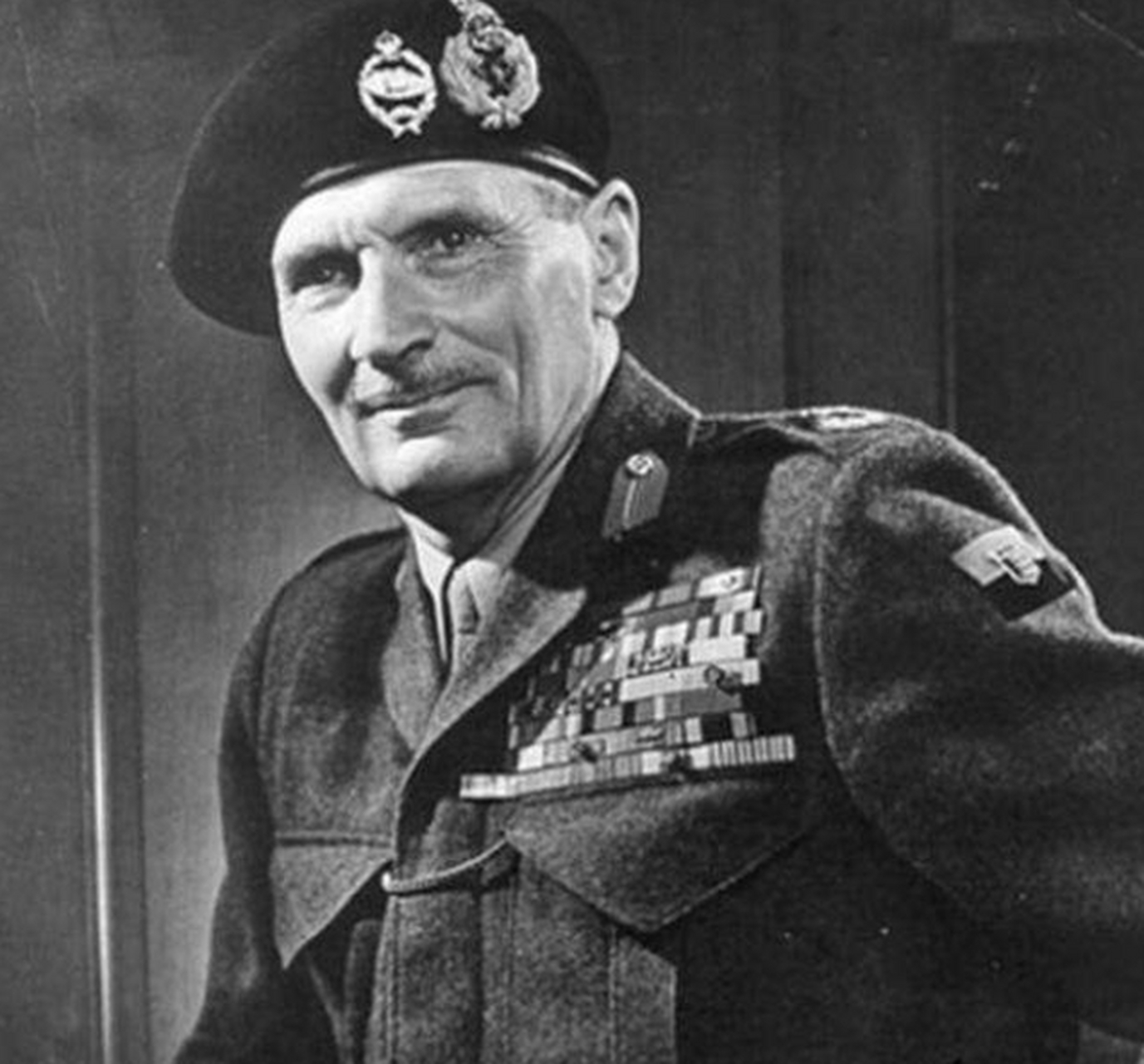 二战期间,英国名将蒙哥马利通过诺曼底登陆战役一战成名.