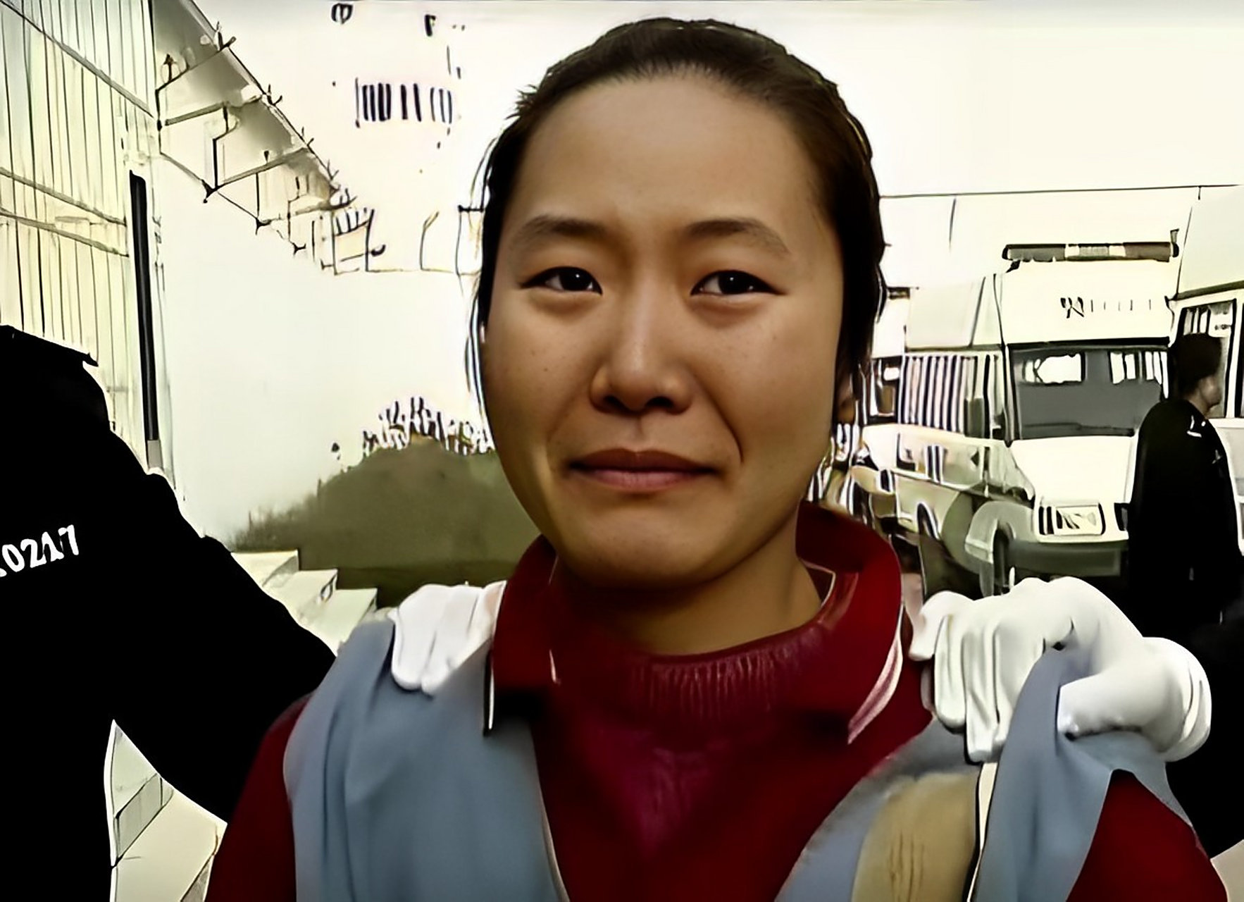 在一次聚会上,郭爽因为喝醉酒被处长侵犯,用转正的谎言来安抚她,后来