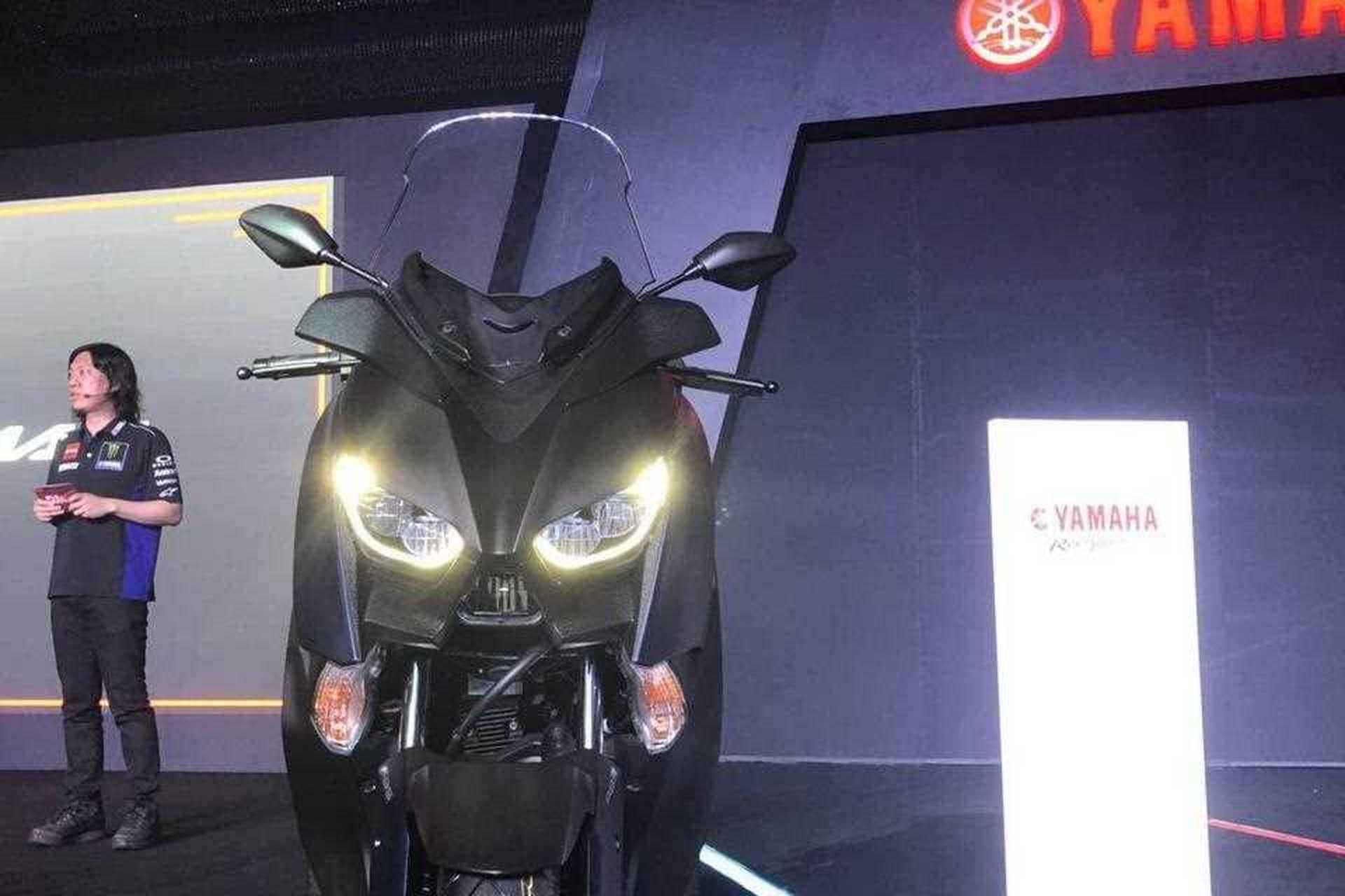 哈雷戴维森公布了全新19款750系列在国内的售价,售价为86800元,对比下