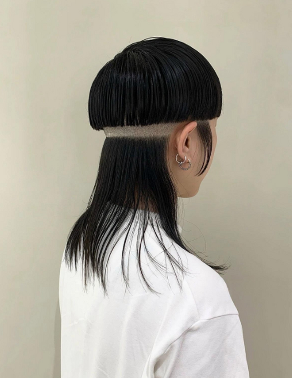 这发型对于2023年的我还是有点太超前