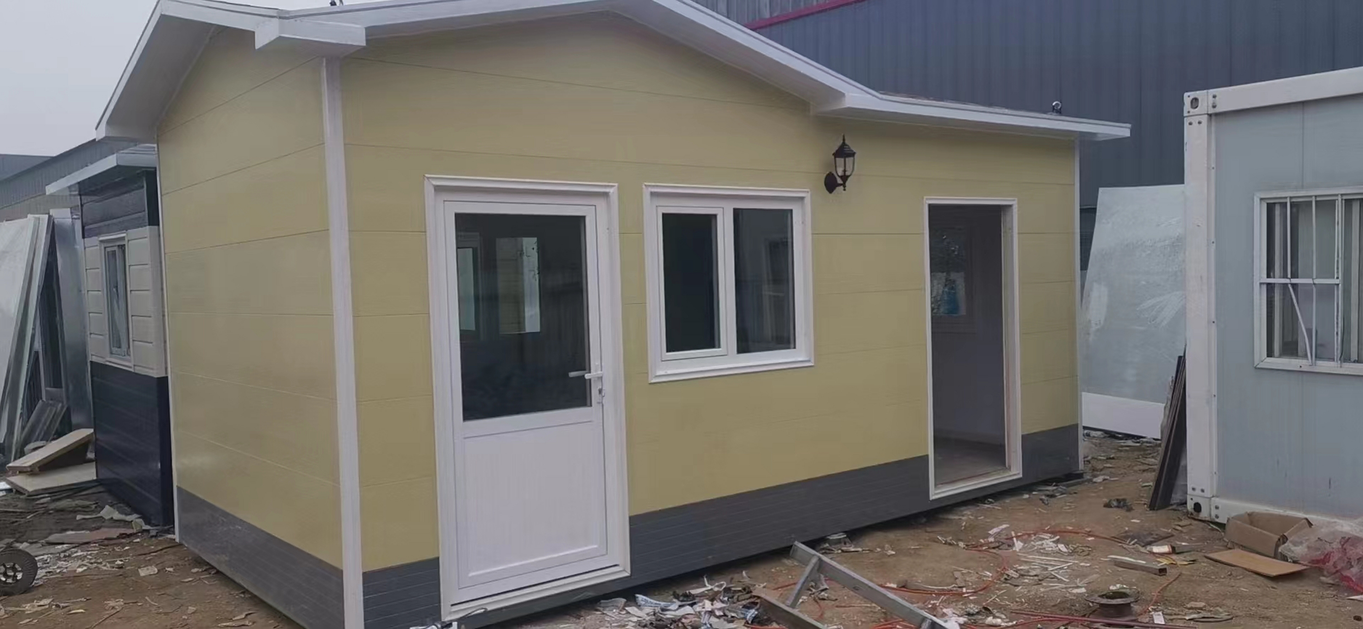 轻钢集成房屋是一种新型的建筑体系,具有许多优点.