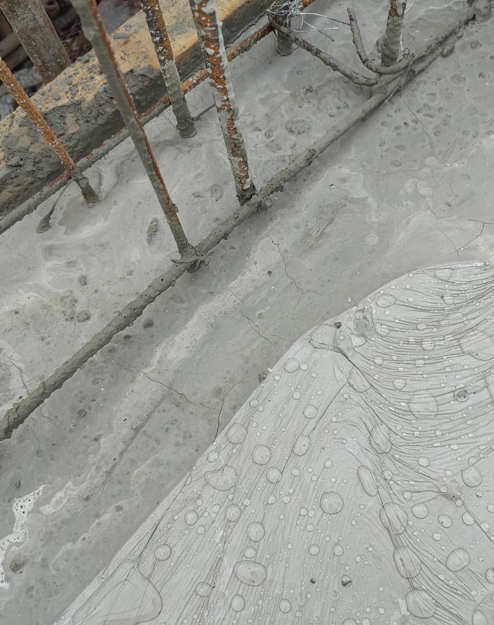 今天继续来说说主体结构混凝土开裂事情,今天项目经理因为飞检被罚款