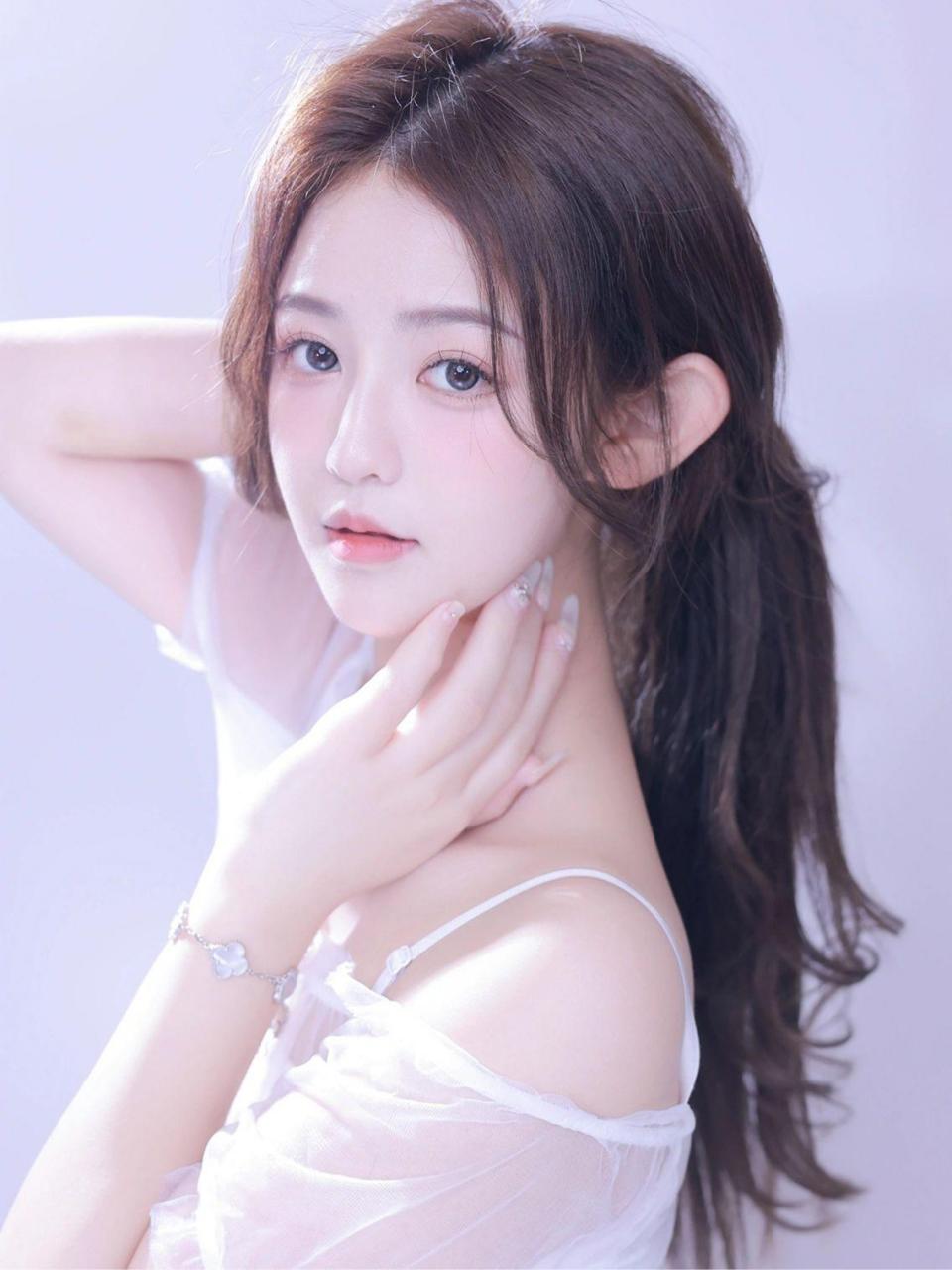 纯氧气感,清纯花季少女写真