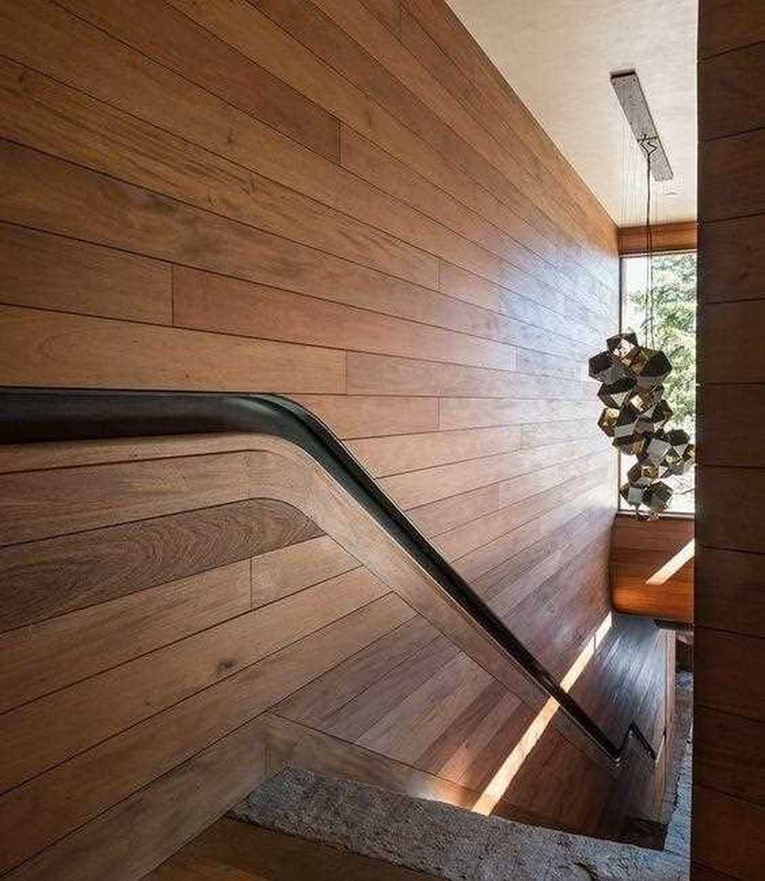 【嵌式楼梯扶手 楼梯的扶手设计成"内嵌式扶手,具有简约