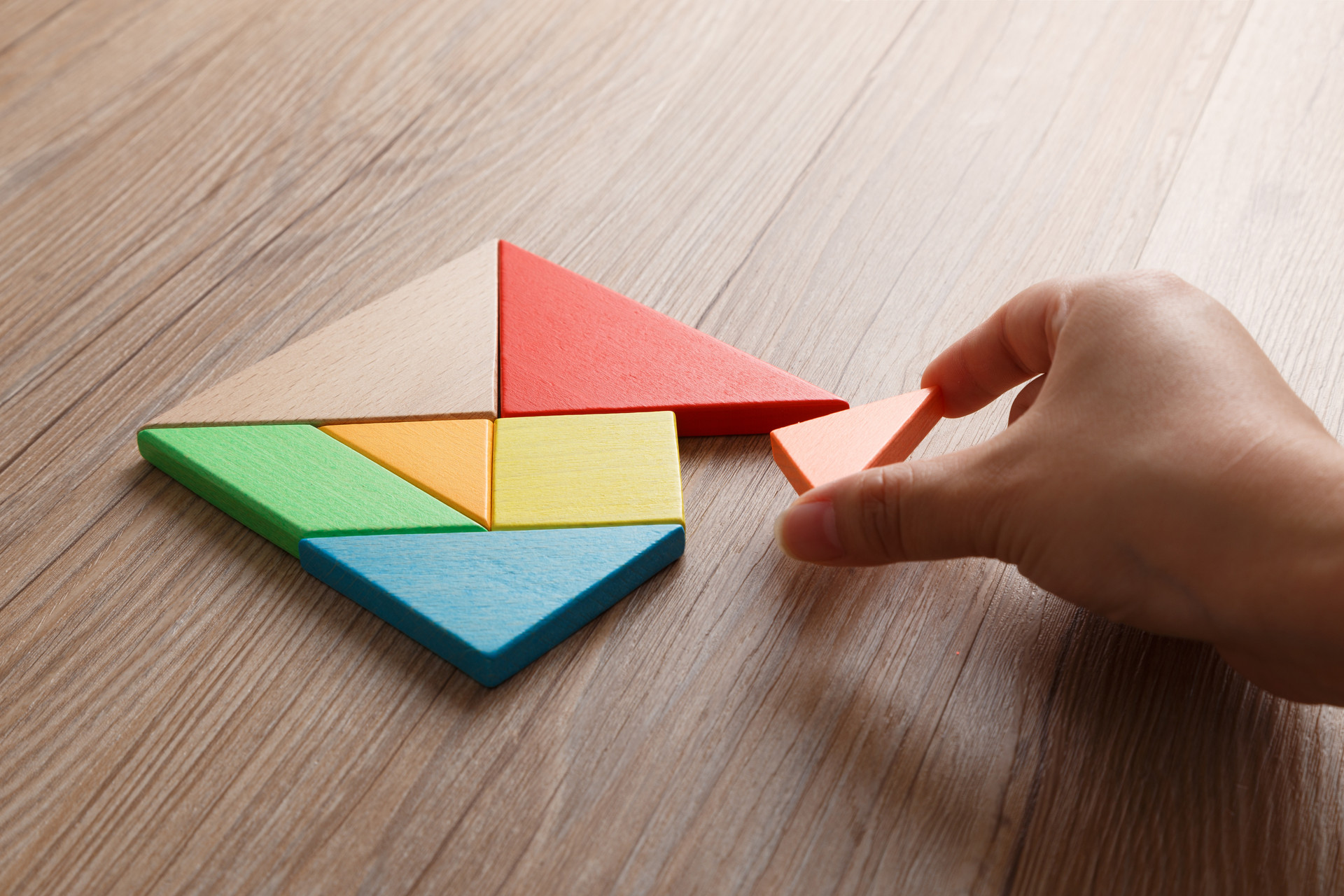 20世纪70年代的中期,日本的蛋糕生产呈现饱和状态