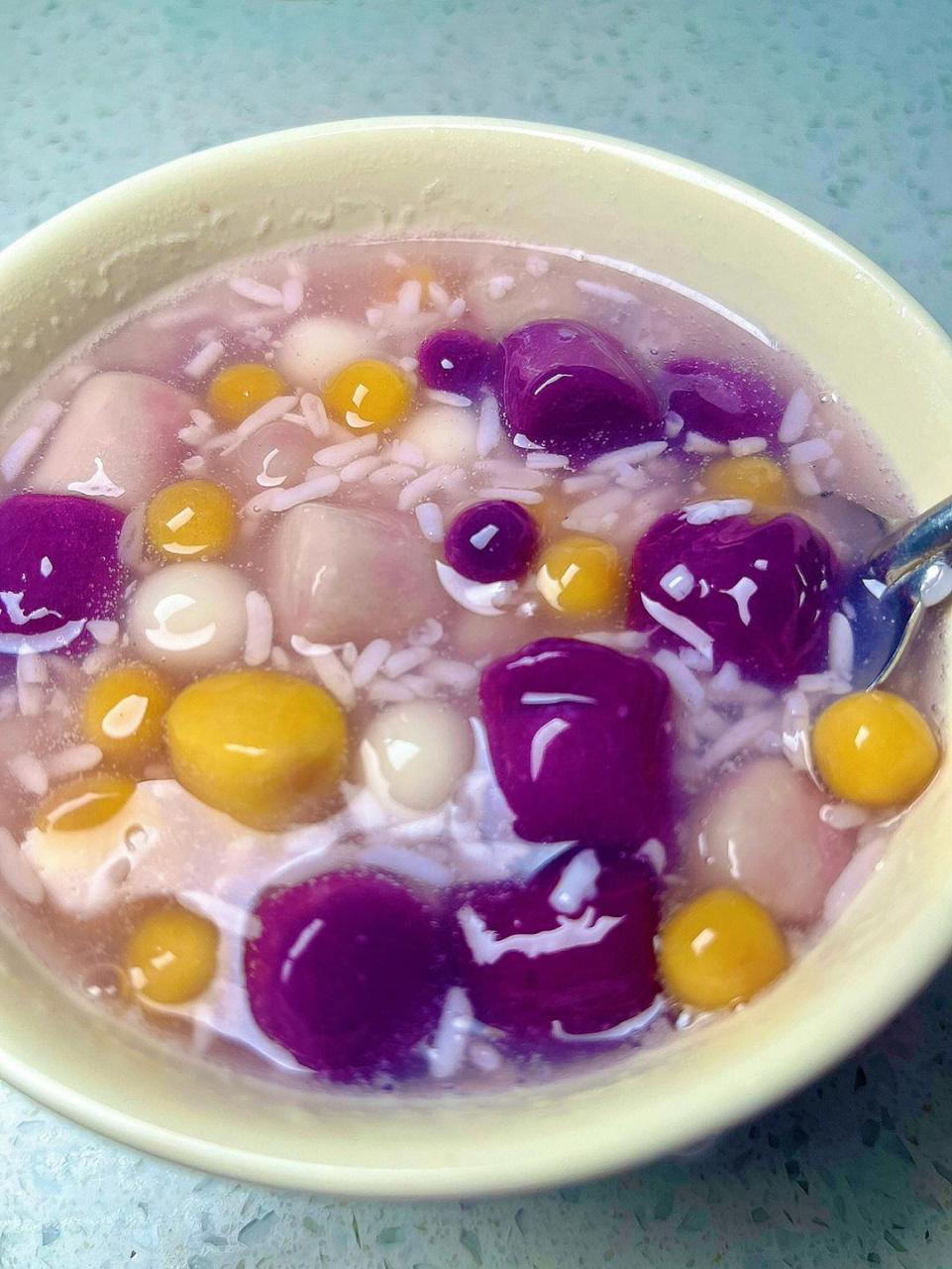 喜欢吃芋圆的宝真的要试试和酒酿搭一起吃!真的超爱吃酒酿!