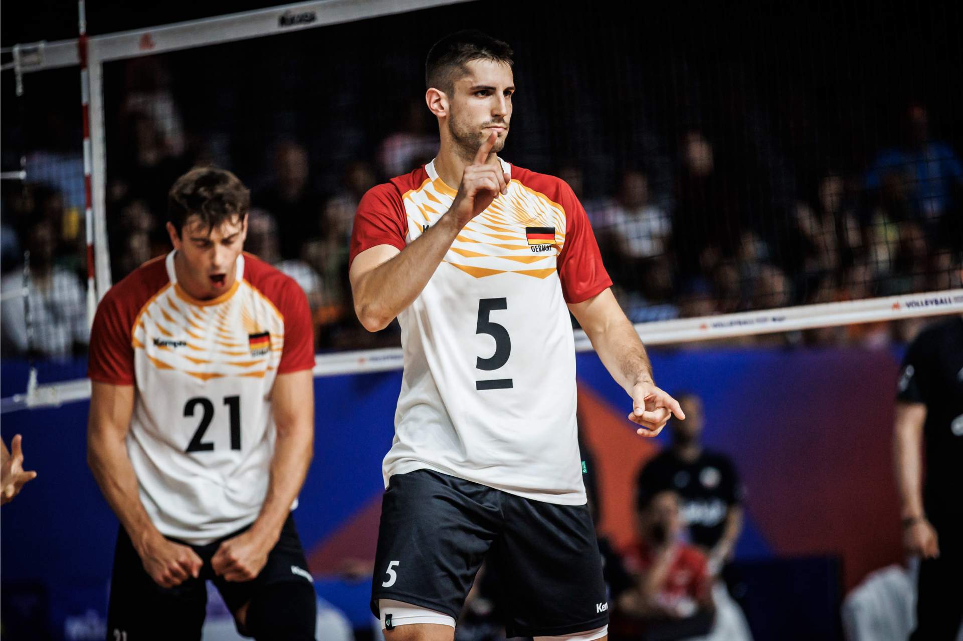 【伊朗男排3:0德国取得第二胜】  世界男排联赛第二周奥尔良站  揭幕