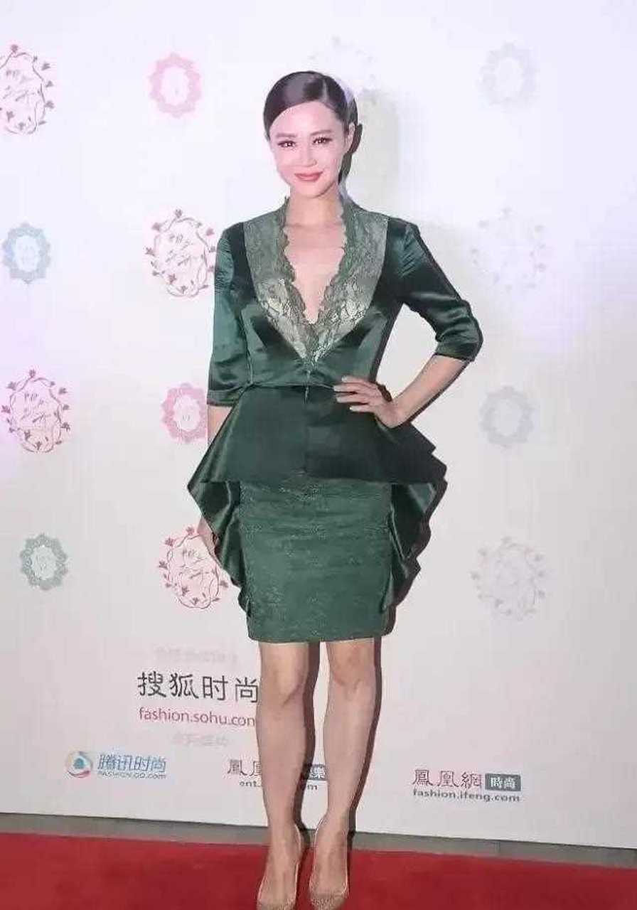 这个叫赵子琪的女演员,印象里原来叫赵琳.