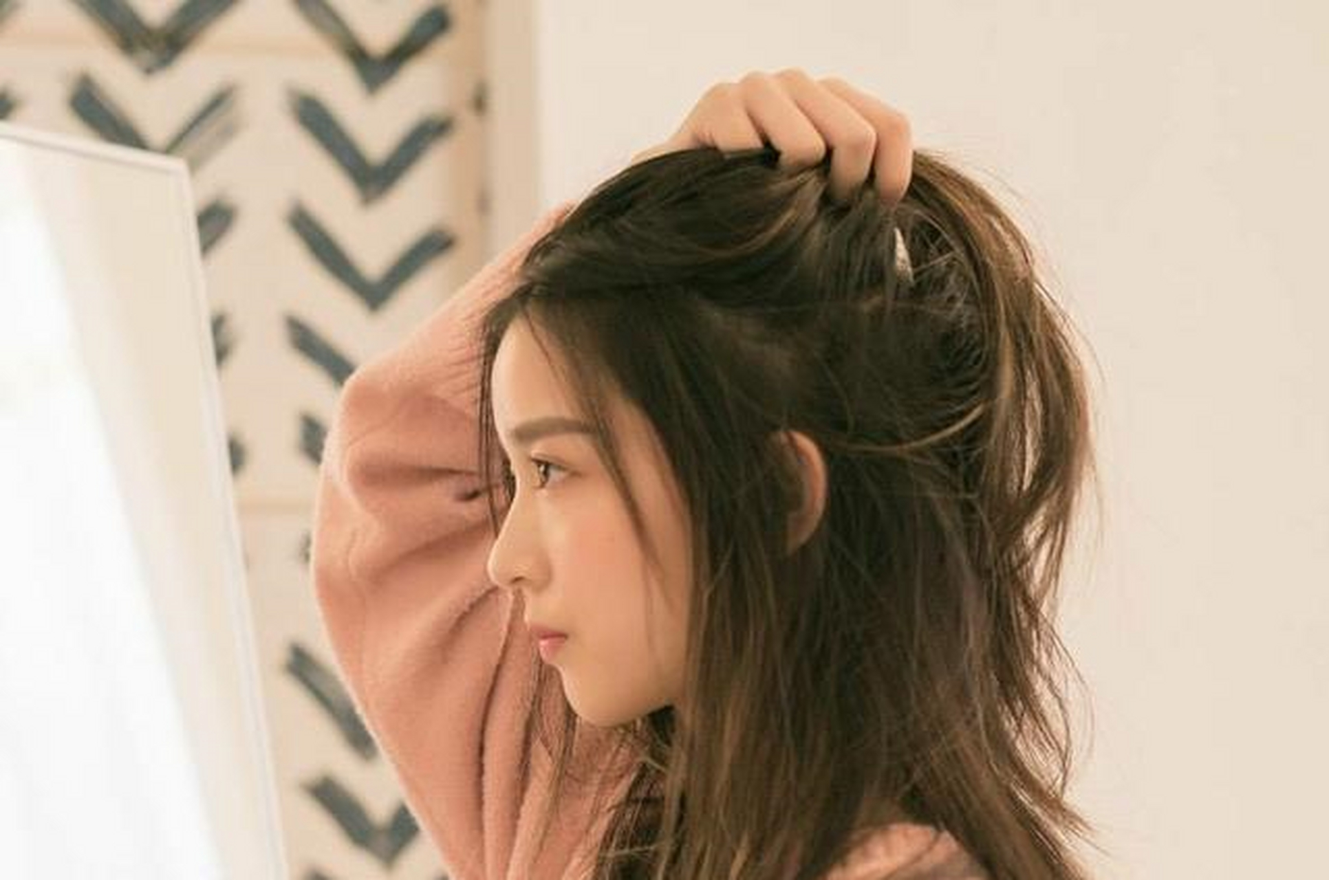 清纯虎牙妹妹——卢婧媛