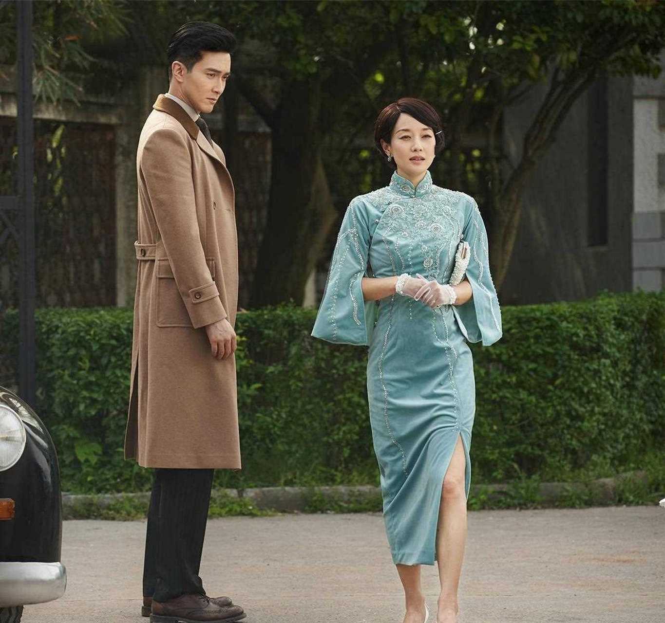 马伊琍在剧中的造型可谓是美轮美奂,不同的旗袍造型将马伊琍古典的